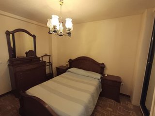 Piso en alquiler en Reyes en Parla