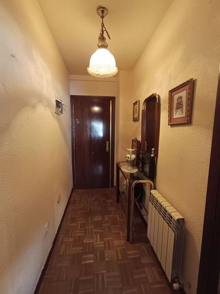 Piso en alquiler en Reyes en Parla