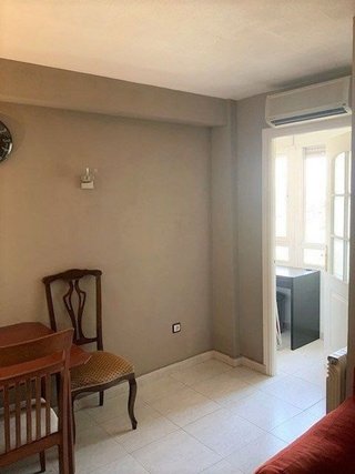 Piso en alquiler en Moscardó en Madrid