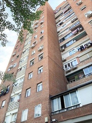 Piso en alquiler en Moscardó en Madrid