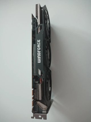 Tarjeta Gráfica Gigabyte GTX 970 4GB DDR5