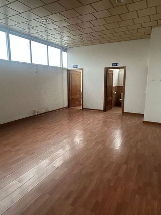 Nave industrial en alquiler en Lucena