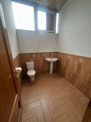 Nave industrial en alquiler en Lucena