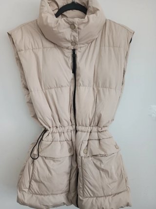 Chaleco beige