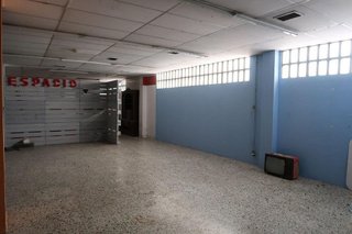 Local comercial en alquiler en Os Mallos - San Cristóbal en Coruña (A)