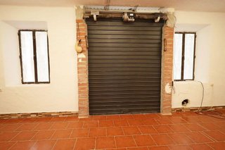 Local comercial en alquiler en Gamarra - La Trinidad en Málaga