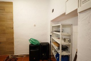 Local comercial en alquiler en Gamarra - La Trinidad en Málaga
