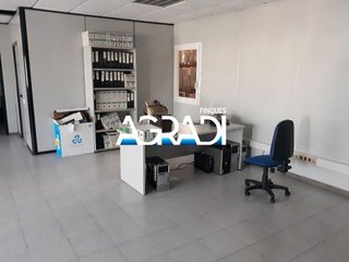 Nave industrial en alquiler en Parets del Vallès