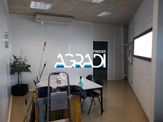 Nave industrial en alquiler en Parets del Vallès