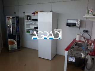 Nave industrial en alquiler en Parets del Vallès
