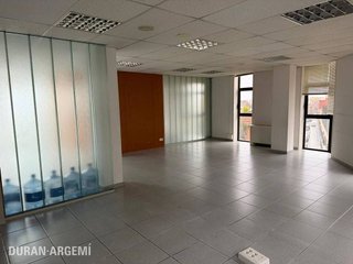 Oficina en alquiler en Barri del Centre en Terrassa