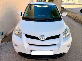 Toyota Urban Cruiser pegatina C