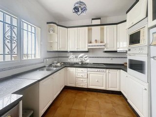 Edificio en venta en Lucena
