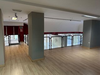 Local comercial en alquiler en Doctor Cerrada en Zaragoza