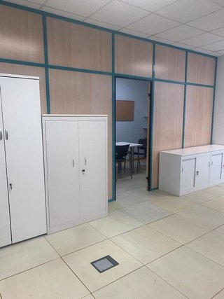 Oficina en venta en Colores - Entreparques en Sevilla