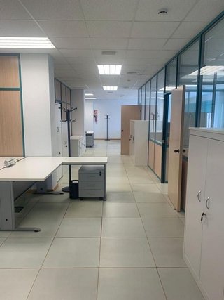 Oficina en venta en Colores - Entreparques en Sevilla