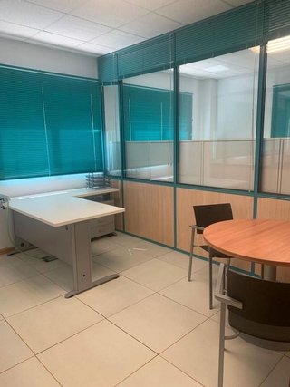 Oficina en venta en Colores - Entreparques en Sevilla
