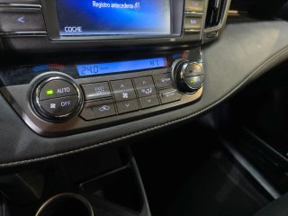 Toyota RAV4 2015