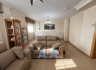 Casa adosada en venta en El Poblado - Abulagar en Puertollano