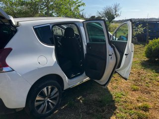 Peugeot 3008 2015