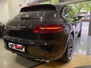 Porsche Macan Turbo 2014