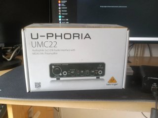 Behringer U-PHORIA UMC22 Interfaz Audio