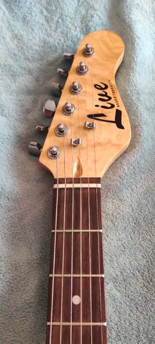 Guitarra Eléctrica Roja