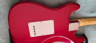 Guitarra Eléctrica Roja