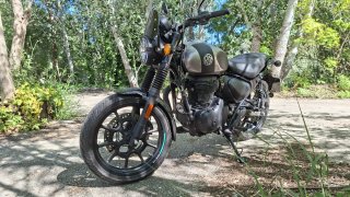 Royal Enfield Hunter 350cc Dupper Ash