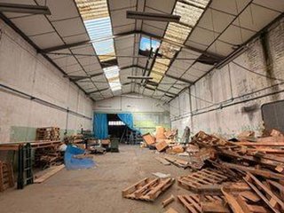 Nave industrial en venta en La Fortuna en Leganés
