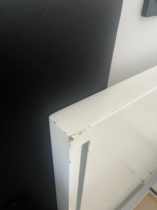 Cuna de madera blanca