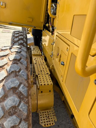 CATERPILLAR 12M3 AWD **MATRICULADA**