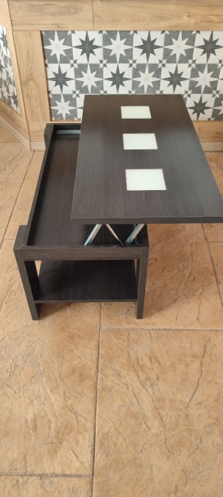 Mesa de centro elevable madera y cristal