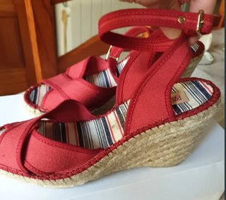 Cuñas esparto rojas talla 38