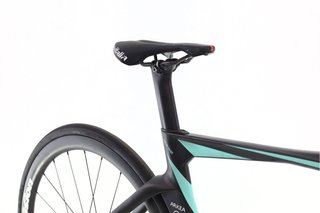 Bicicleta Bianchi Oltre RC Arkea Team Di2 12V t.50 Reacondicionada