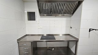 Local comercial en alquiler en Casco Viejo en Vitoria-Gasteiz