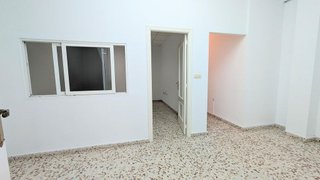 Local comercial en alquiler en El Pla de Sant Josep - L'Asil en Elche
