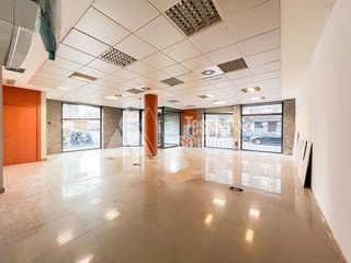 Local comercial en alquiler en El Llano en Gijón
