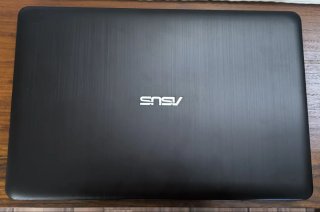 Portátil Asus X540YA