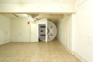 Local comercial en alquiler en El Castell-Poble Vell en Castelldefels