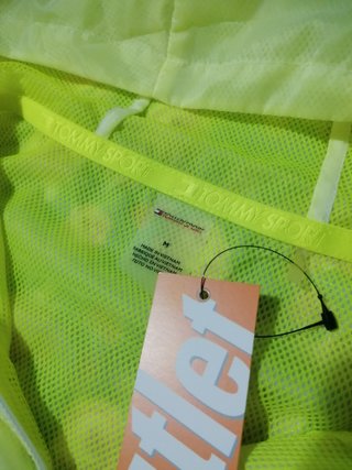 Tommy 150€ M/L + regalo