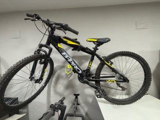 Bici Junior B-PRO M24 Negra y Amarilla