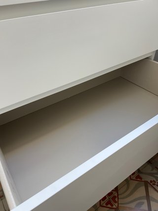Cómoda IKEA Malm 4 cajones blanca