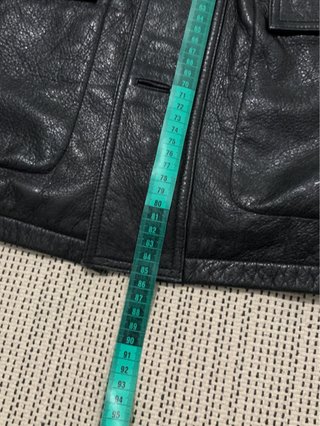 Cazadora parka cuero negra