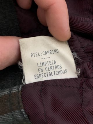 Cazadora parka cuero negra