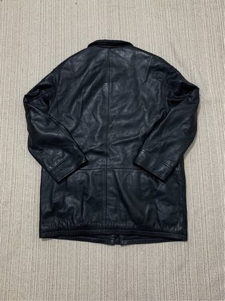 Cazadora parka cuero negra