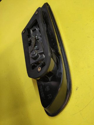 PILOTO TRASERO DERECHO PORTON SEAT IBIZA 6L (ROJO)