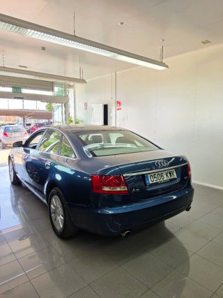 Audi A6 2.4 V6