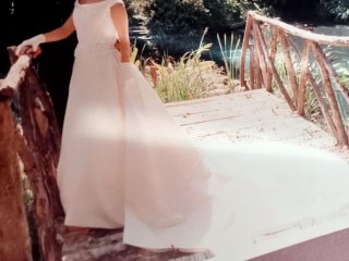 Vestido de Novia Blanco con Cola