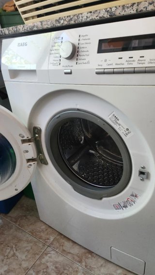 Lavadora AEG Protex 8 kg